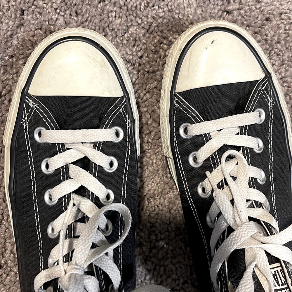 Converse - Picture 3 of 4
